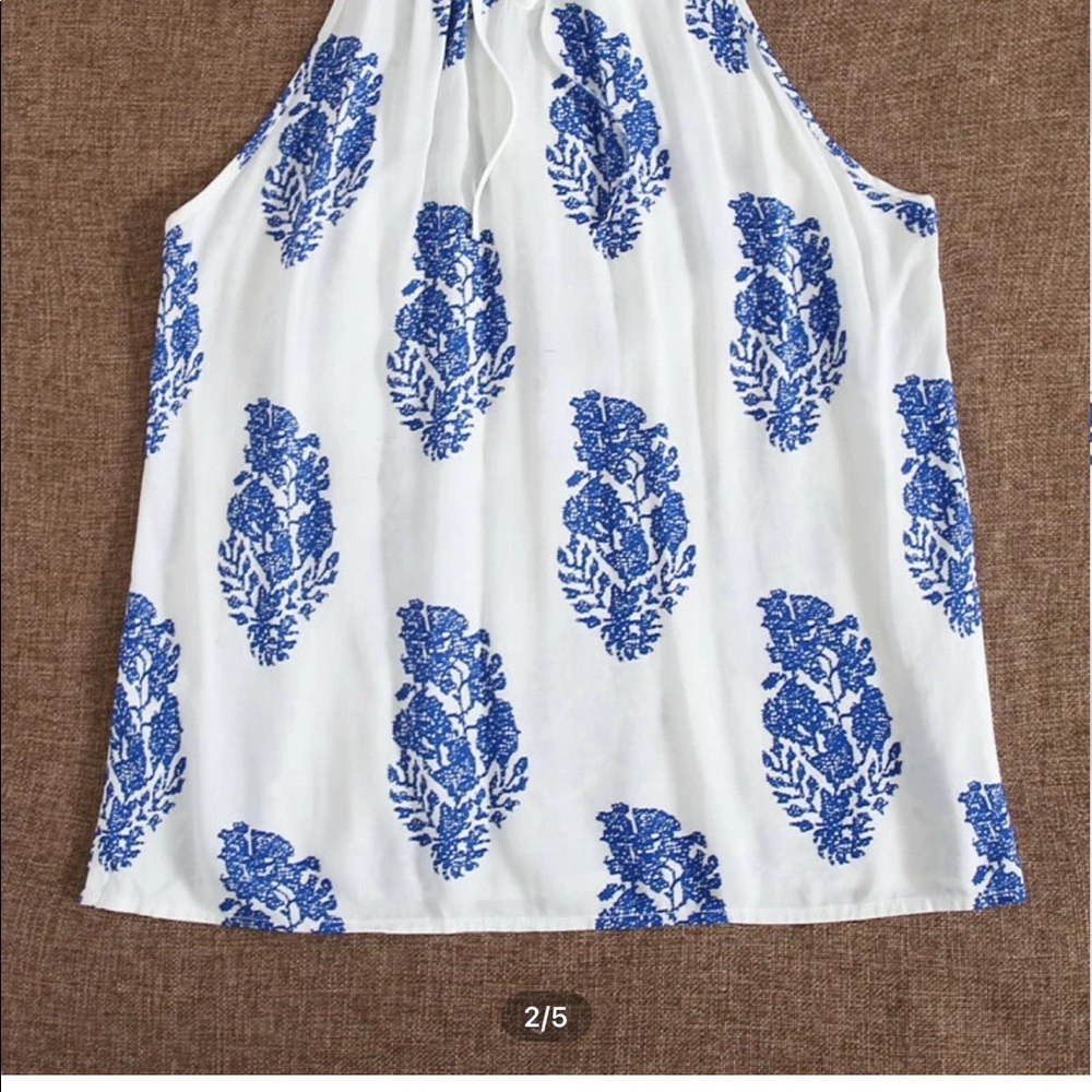 White and blue boho halter tank top. Size Large. NWOT - Picture 2 of 3